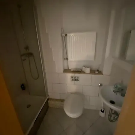 Budget Pension Mannheim * Мангейм